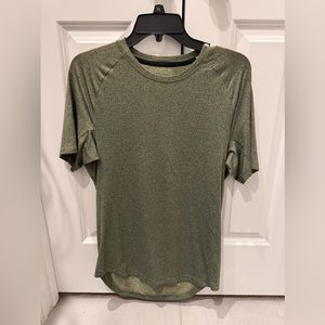 Lululemon Drysense shirt